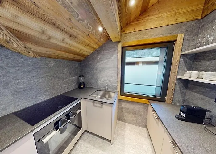 Golette - 2 Bedroom In The Appartement