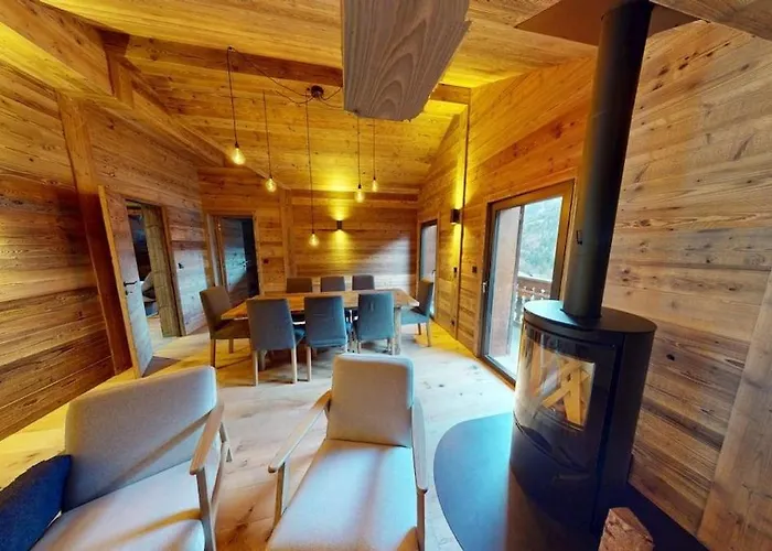 Golette - 2 Bedroom In The Appartement