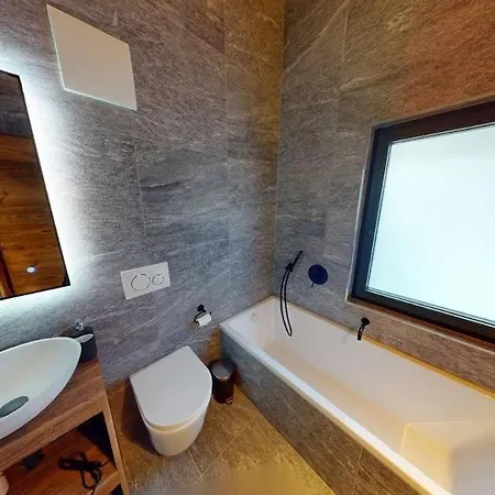 Golette - 2 Bedroom In The Διαμέρισμα *